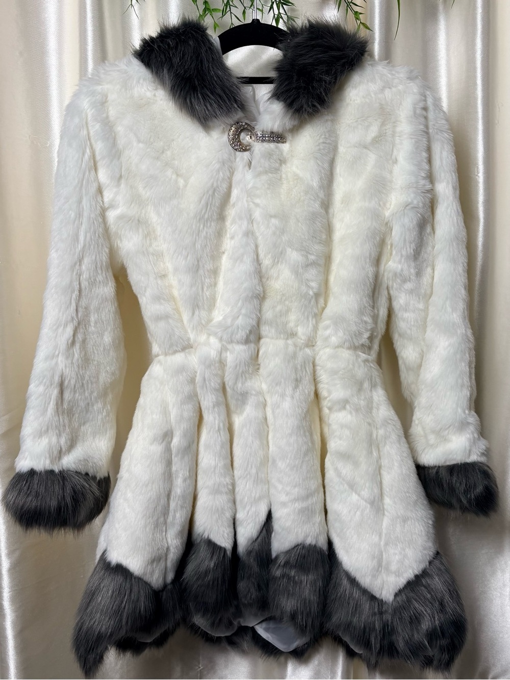White Faux Fur Coat, Fitted, Hooded, Small